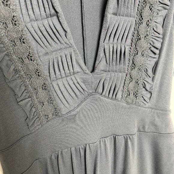 Maurices Grey Dress with Crochet Detail (XL) - Picture 3 of 4